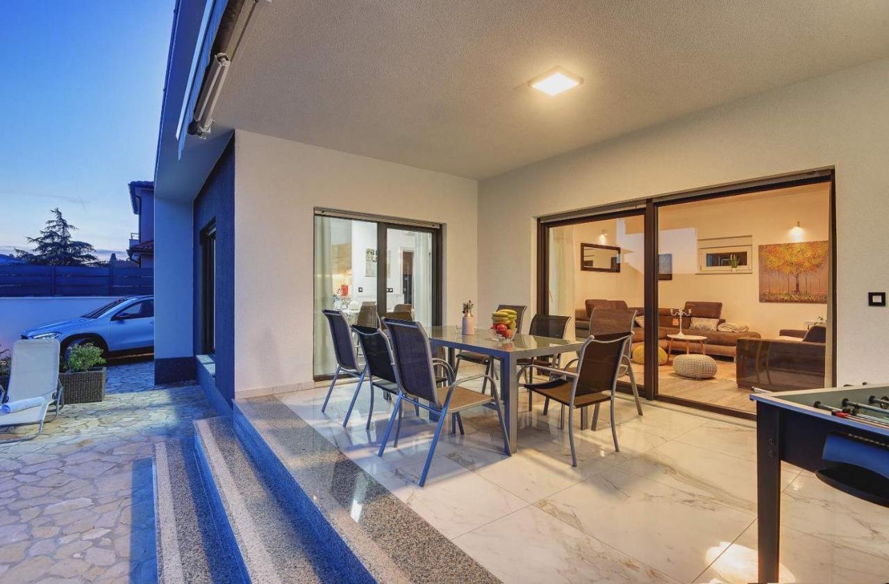 Villa Sunce Πούλα Εξωτερικό φωτογραφία