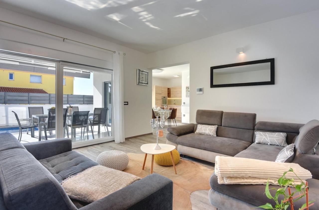 Villa Sunce Πούλα Εξωτερικό φωτογραφία
